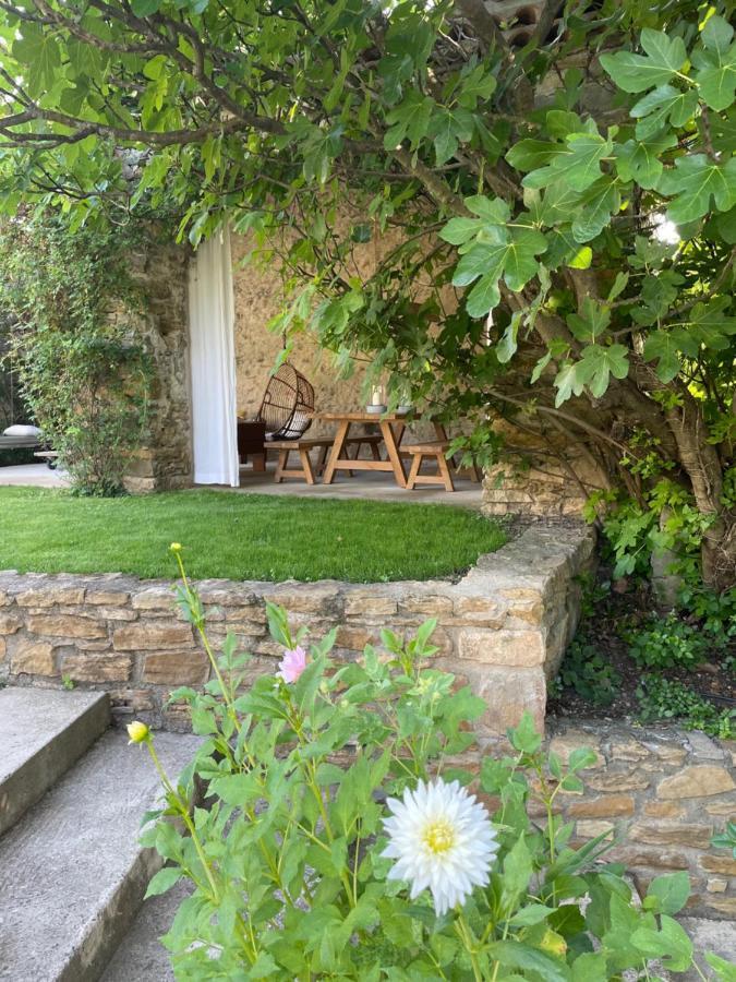 Madame Les Vans - Chambre D'Hotes - Charme Et Design Bed & Breakfast Bagian luar foto