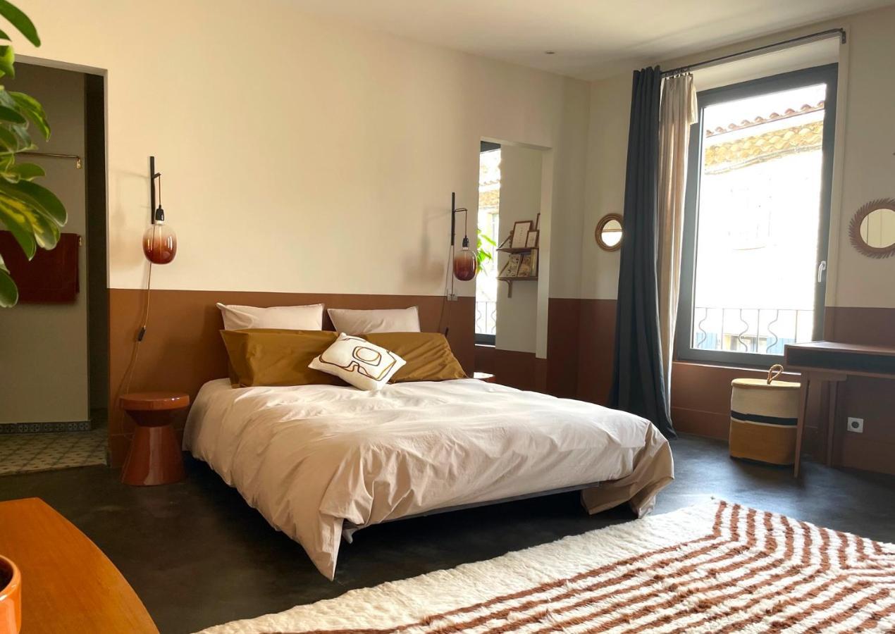 Madame Les Vans - Chambre D'Hotes - Charme Et Design Bed & Breakfast Bagian luar foto